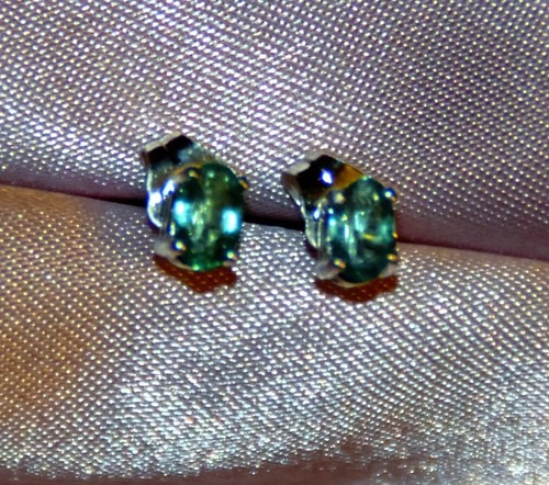 5mm 3mm oval natural emerald - 5mm,